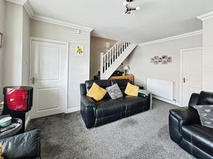 Lounge- click for photo gallery